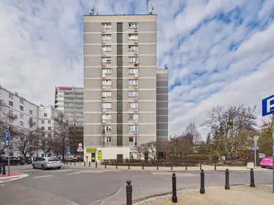 Budynek, w którym mieści się apartament