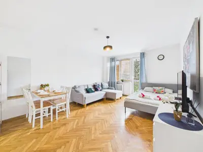 Telewizja i/lub zestaw kina domowego w obiekcie SuperApart Plac Dąbrowskiego 12 - Blisko PKiN i Metra
