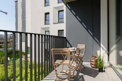 Balkon lub taras w obiekcie Cozy Studio Żupnicza Soho Factory by Noclegi Renters