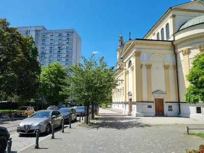 Budynek, w którym mieści się apartament