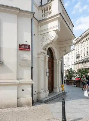 Fasada lub wejście do obiektu Premium Apart Varsovia Alice 2 by BookingHost