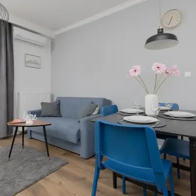 Warsaw Ursynów Apartment with Balcony by Noclegi Renters