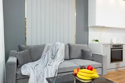Kuchnia lub aneks kuchenny w obiekcie One Bedroom Apartment in Warsaw Center by Renters Prestige