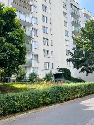Budynek, w którym mieści się apartament