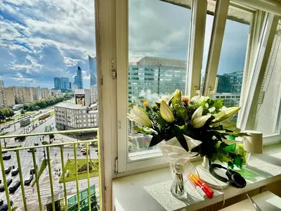 Balkon lub taras w obiekcie GREEN 3 metro WiFi 65’TV Netflix HBO AppleTV AmazonTV Disney