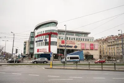 Budynek, w którym mieści się apartament