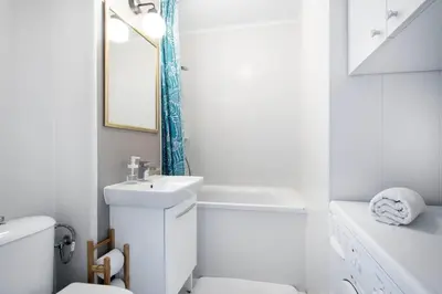 Łazienka w obiekcie Labo Apartment Żelazna Brama
