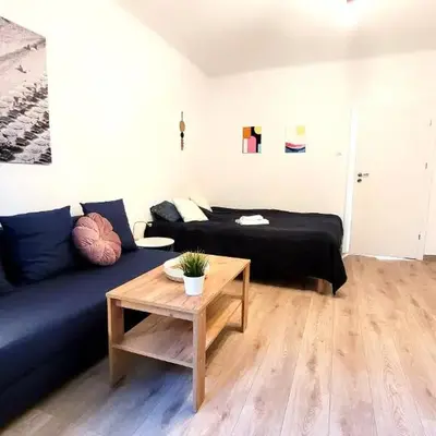 Great Life - apartment next to metro station