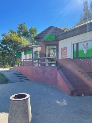 Budynek, w którym mieści się hostel