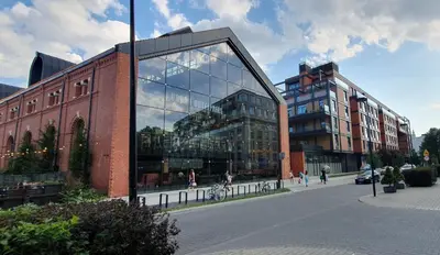 Budynek, w którym mieści się apartament