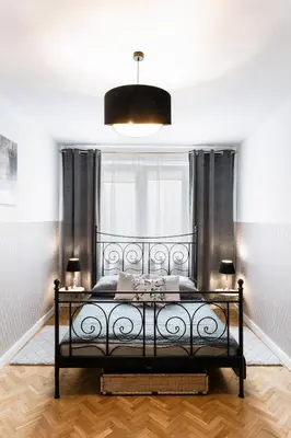 Łóżko lub łóżka w pokoju w obiekcie ClickTheFlat Krucza City Center Apart Rooms