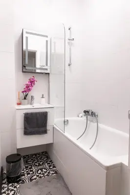 Łazienka w obiekcie ClickTheFlat Krucza City Center Apart Rooms