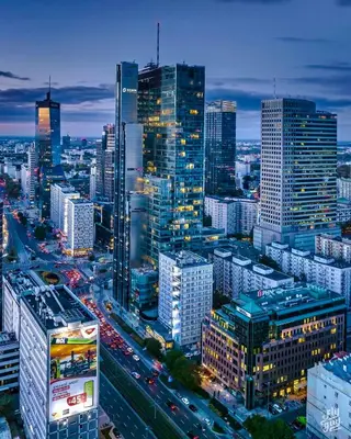 Widok na miasto Warszawa z tego apartamentu