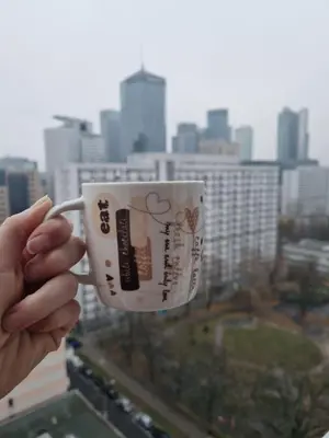 Widok na miasto Warszawa z tego apartamentu