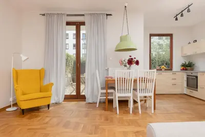 Kuchnia lub aneks kuchenny w obiekcie Warsaw Bobrowiecka Apartment by Noclegi Renters