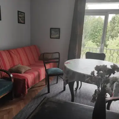 Stary Mokotów blisko metra Nie ma wynajmu długoterminowego najdłuższy to 2 tygodnie