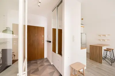 Plan piętra w obiekcie Ingenious Wilanów Oasis Apartment by BookingHost