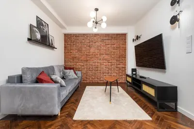 Telewizja i/lub zestaw kina domowego w obiekcie Grójecka 74 by Homeprime