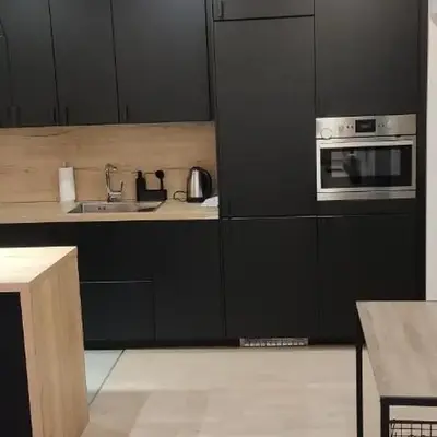 Be my Guest- Fontany Luxury Apartment Metro Wi-Fi free parking zone