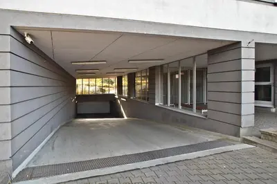 Budynek, w którym mieści się apartament