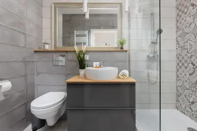 Łazienka w obiekcie Warsaw Sokołowska One Bedroom Apartament by Noclegi Renters