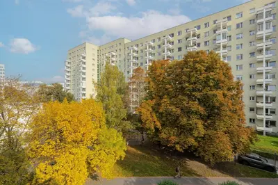 Budynek, w którym mieści się apartament