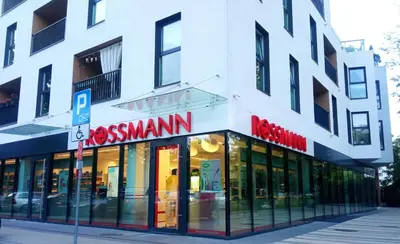 Supermarket lub sklepy w pobliżu tego apartamentu