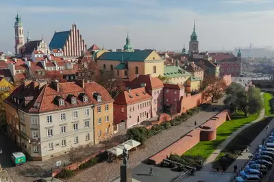 Widok na miasto Warszawa z tego apartamentu