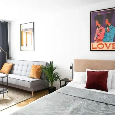 oompH Warsaw Center Well Designed Apartment with Balcony