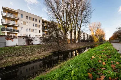 Ogród w obiekcie Malborska Lovely Apartment by BookingHost