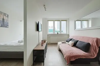 Telewizja i/lub zestaw kina domowego w obiekcie Apartamenty Śliska 10