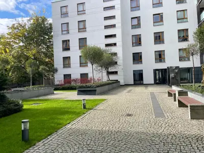 Ogród w obiekcie Apartment Powiśle with Garage