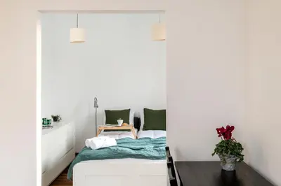 Łóżko lub łóżka w pokoju w obiekcie ShortStayPoland Długosza (B15)