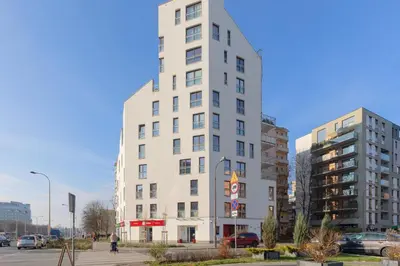 Budynek, w którym mieści się apartament