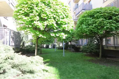 Ogród w obiekcie Apartament Geneva