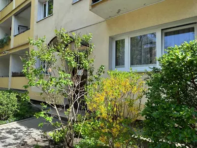 Ogród w obiekcie Apartament zielony Mokotów