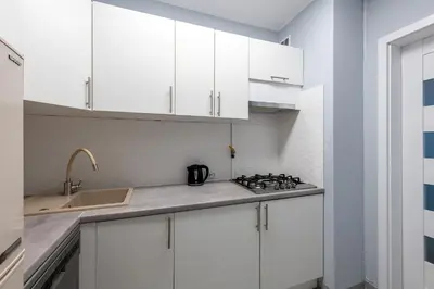 Kuchnia lub aneks kuchenny w obiekcie Jagiellońska 64 Prywatne mieszkanie z oddzielną sypialnią i balkonem Samodzielne Zameldowanie! Self Check-in System!