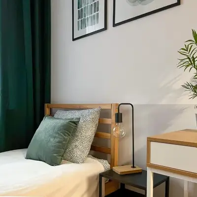Shape&Color premium Hostel