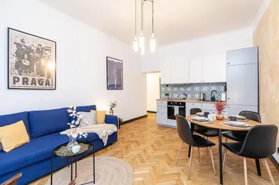 Kuchnia lub aneks kuchenny w obiekcie Tarchomińska 6 SuperApart - Kameralny apartament
