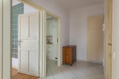 Łazienka w obiekcie Orla 6 Prywatne mieszkanie z oddzielną sypialnią i balkonem 300 od metra Ratusz Samodzielne Zameldowanie! Self Check-in System!