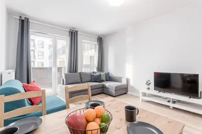 Telewizja i/lub zestaw kina domowego w obiekcie Warsaw City North