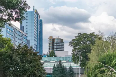 Budynek, w którym mieści się apartament