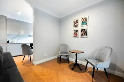 Część wypoczynkowa w obiekcie Stara Praga Superior Apartment by BookingHost