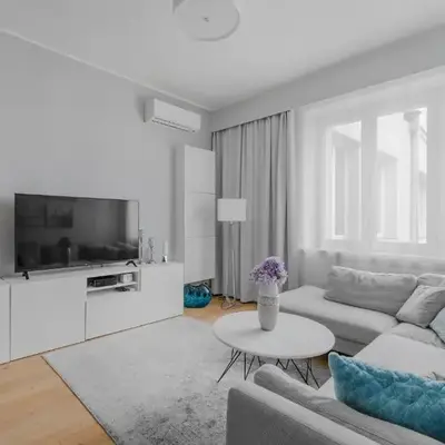 UnitApartament DeLux Warszawa Centrum blisko Plac Zbawiciela Hala Koszyki Metro Politechnika Jest to elegancki i wygodny apartament na noclegi i pobyt w Warszawie - Zapraszamy