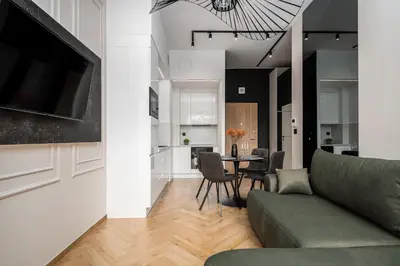 Telewizja i/lub zestaw kina domowego w obiekcie AYCON APARTMENTS by WARSAW