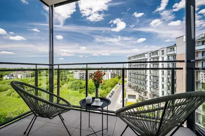 Balkon lub taras w obiekcie AYCON APARTMENTS by WARSAW