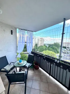 Balkon lub taras w obiekcie Gocław 2 rooms Parking Free