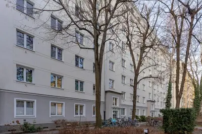 Budynek, w którym mieści się apartament