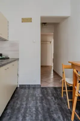 Kuchnia lub aneks kuchenny w obiekcie Warsaw Concierge Wilanowska