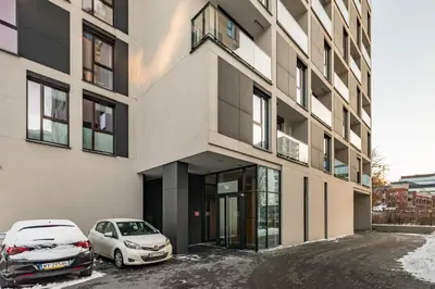 Budynek, w którym mieści się apartament